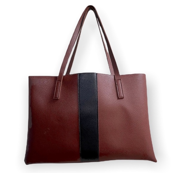 Vince Camuto Handbags - Vince Camuto Pebble Leather Shoulder Bag